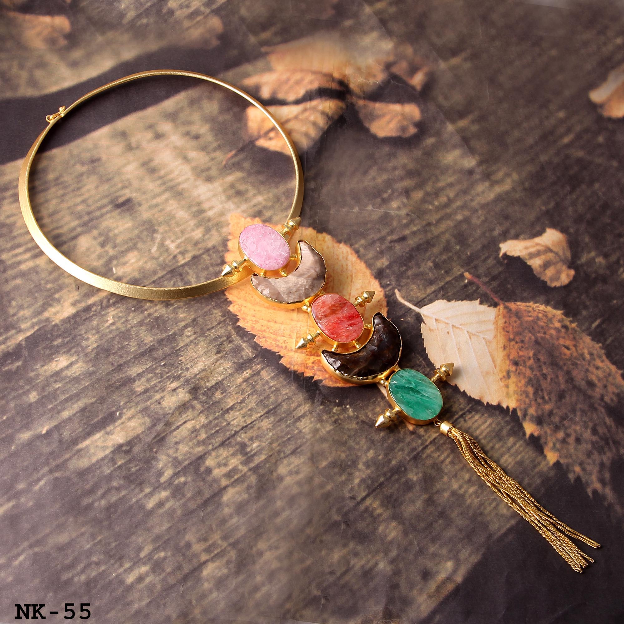 FASHION STATEMENT NECKLACE