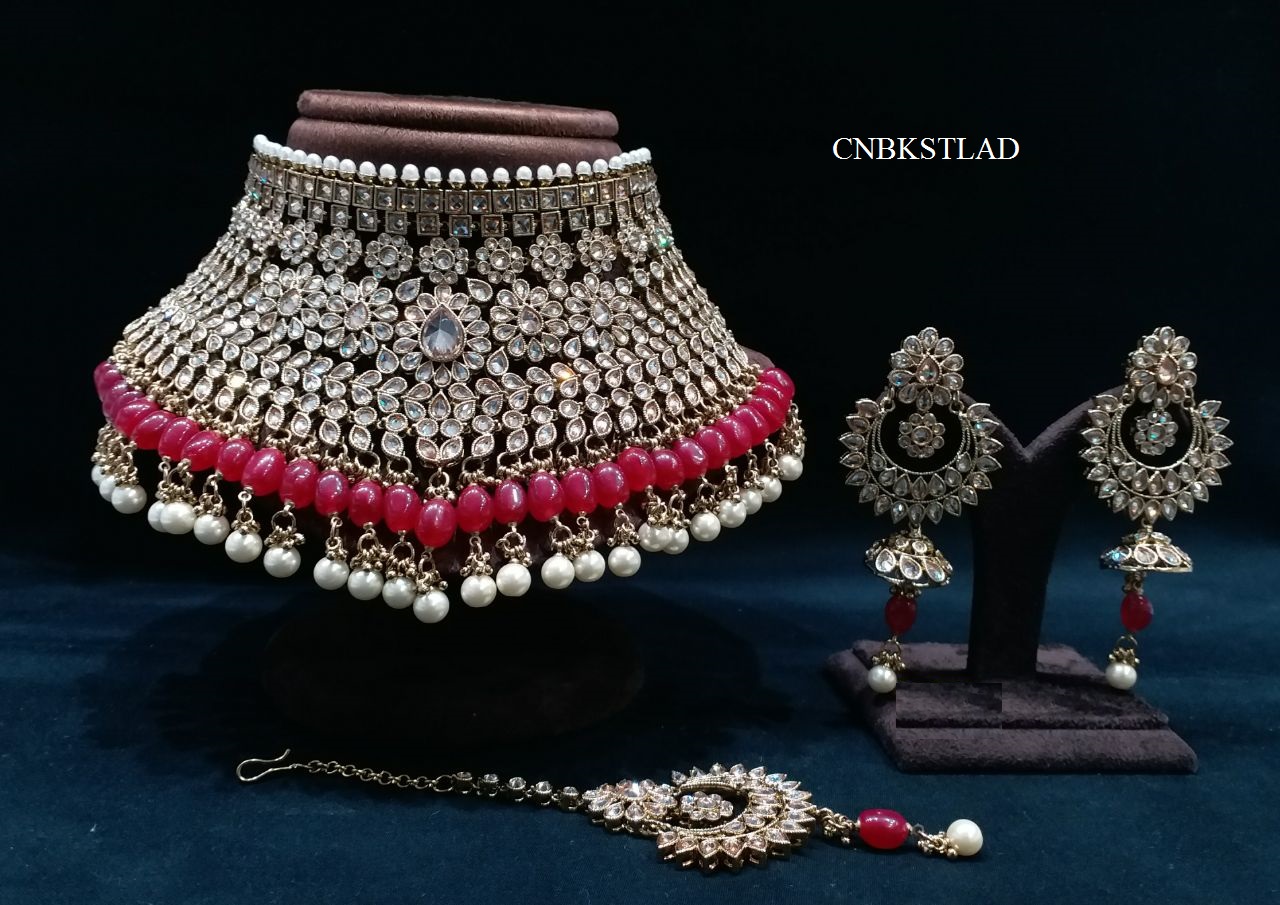 SEMI BRIDAL NECKLACE SET