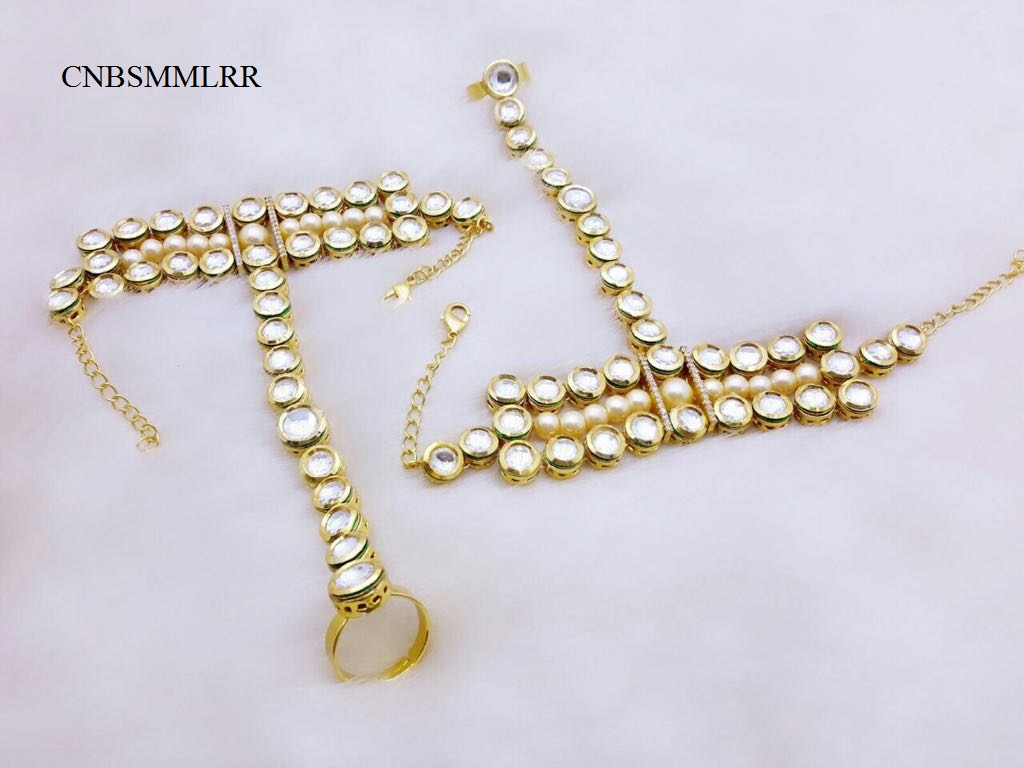 VILANDI KUNDAN HAATHPAAN