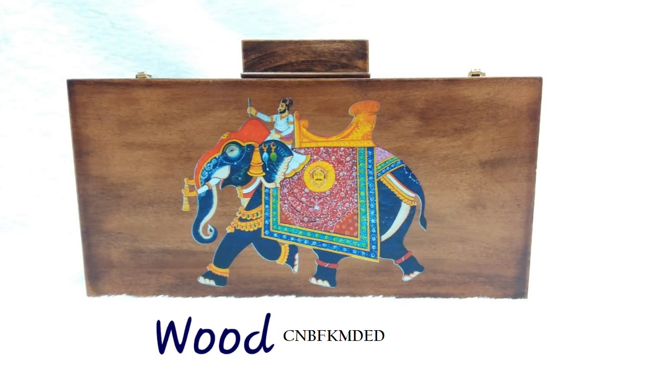 HERITAGE WOODEN CLUTCH