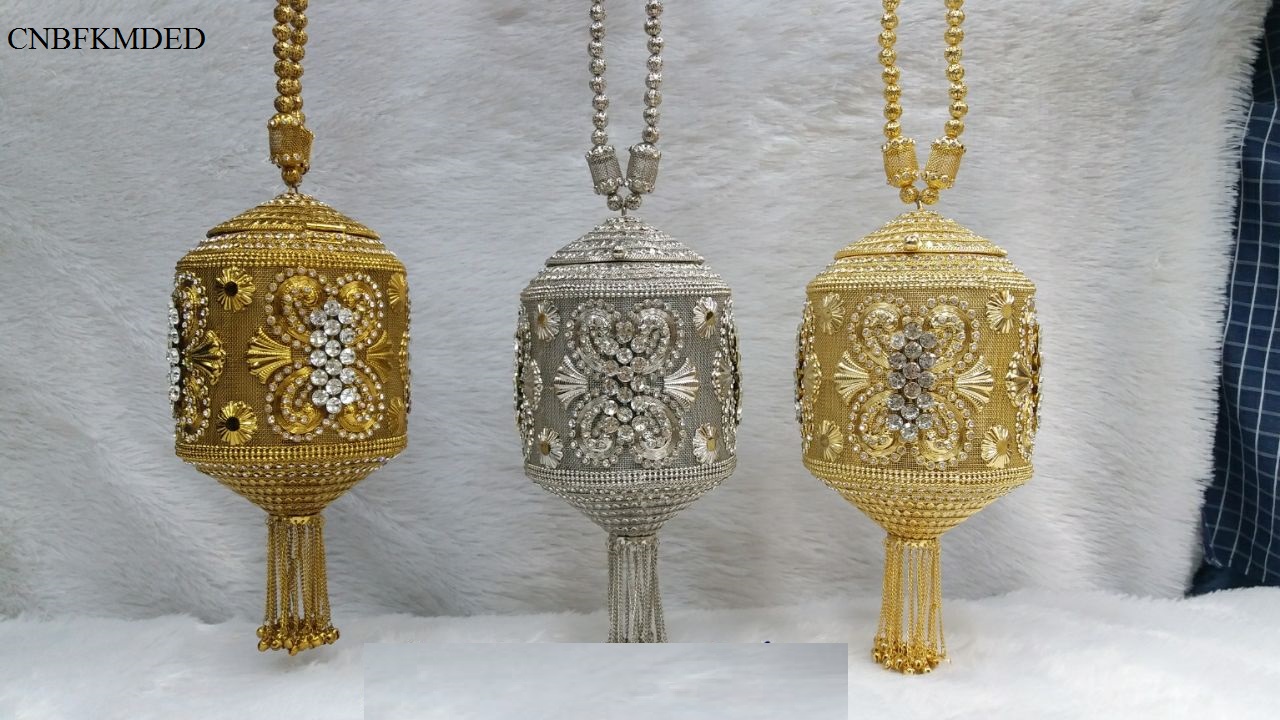 WEDDING METAL CLUTCH 